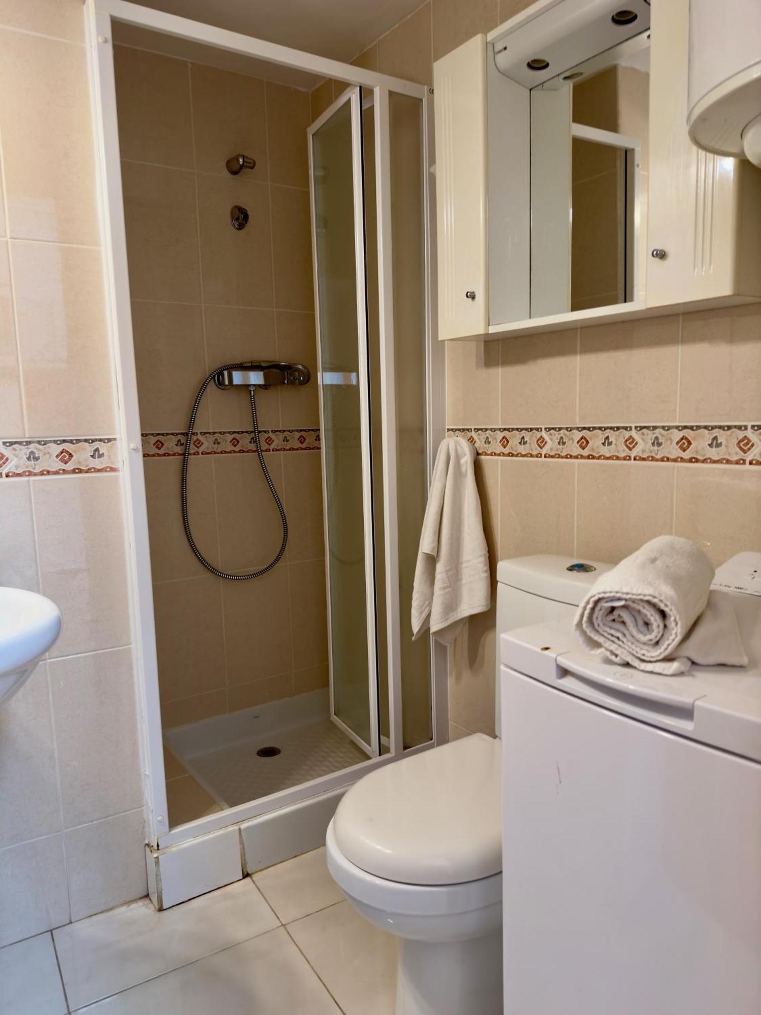 27C Vora 1 Dormitorio Con Vistas Al Mar Y Wifi Calpe Eksteriør billede